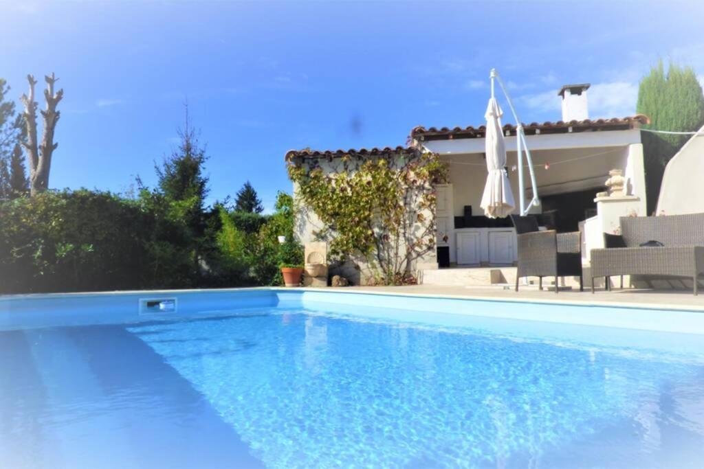 Ibis - Villa Avec Piscine, Jardin Et Parking Arlés Exterior foto